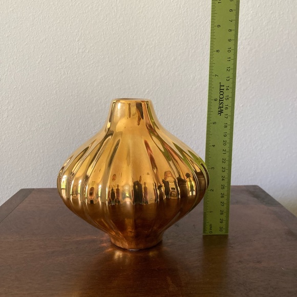 Jonathan Adler Lantern Collection Gold Vase - Picture 3 of 5